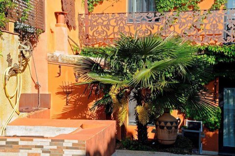 Сasa de 5 dormitorios en venta en Palafrugell, Gerona, Cataluña, Spain № 1648 - foto 16
