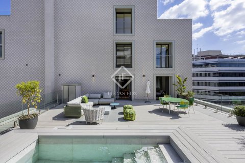 Apartamento de 3 dormitorios en venta en Barcelona, Cataluña, Spain № 4275 - foto 19