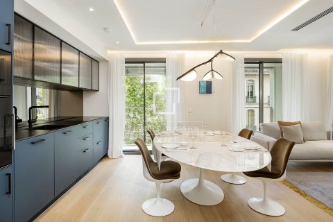 Купить квартиру в Барселона, Испания с 3 спальни, 147м², № 4273 - фото 8