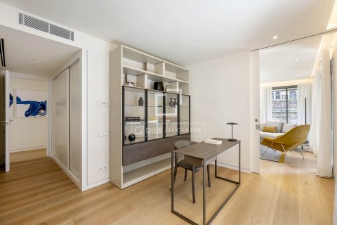 Купить квартиру в Барселона, Испания с 3 спальни, 147м², № 4273 - фото 19