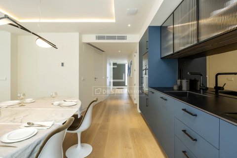 Купить квартиру в Барселона, Испания с 3 спальни, 147м², № 4273 - фото 11
