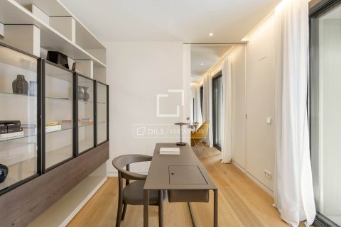 Купить квартиру в Барселона, Испания с 3 спальни, 147м², № 4273 - фото 20