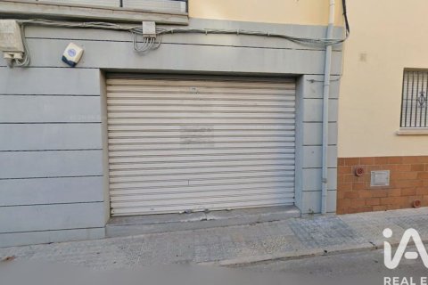 Снять в аренду коммерческую недвижимость в Лес Рокетес, Испания 70м², № 8411 - фото 2
