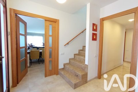 5 chambres house à vendre à Caldes de Montbui, Barcelona, Catalonia, Spain № 8406 - photo 3