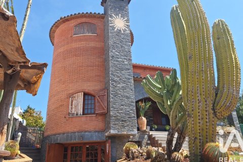 5 bedrooms house for sale in Roda de Berà, Tarragona, Catalonia, Spain № 8405 - photo 29