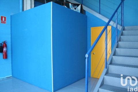 Propiedad comercial de 684 m² en venta en Santa Eulalia De Roncana, Barcelona, Cataluña, Spain № 8410 - foto 16