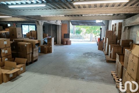 Propiedad comercial de 684 m² en venta en Santa Eulalia De Roncana, Barcelona, Cataluña, Spain № 8410 - foto 7