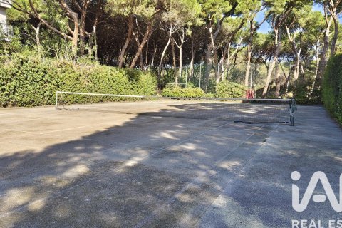Dúplex de 4 dormitorios en venta en Gavà, Barcelona, Cataluña, Spain № 8407 - foto 4