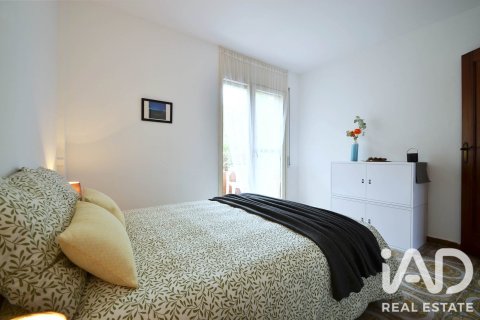 Dúplex de 4 dormitorios en venta en Gavà, Barcelona, Cataluña, Spain № 8407 - foto 19