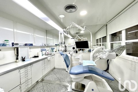 Купить коммерческую недвижимость в Барселона, Испания с 1 спальня, 184м², № 8408 - фото 18