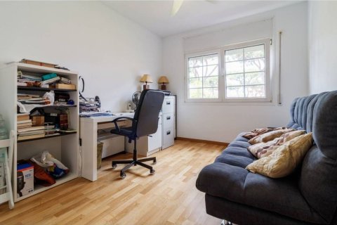 Apartamento de 5 dormitorios en venta en Gavà, Barcelona, Cataluña, Spain № 8441 - foto 27