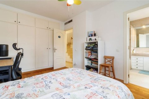 Apartamento de 5 dormitorios en venta en Gavà, Barcelona, Cataluña, Spain № 8441 - foto 22