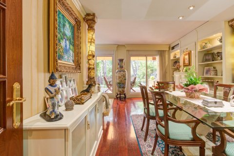 Casa adosada de 3 dormitorios en venta en Gavà, Barcelona, Cataluña, Spain № 8442 - foto 2