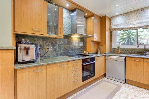 Casa adosada de 3 dormitorios en venta en Gavà, Barcelona, Cataluña, Spain № 8442 - foto 23