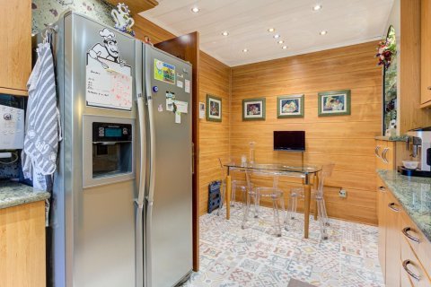 Casa adosada de 3 dormitorios en venta en Gavà, Barcelona, Cataluña, Spain № 8442 - foto 25
