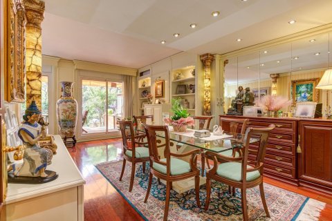 Casa adosada de 3 dormitorios en venta en Gavà, Barcelona, Cataluña, Spain № 8442 - foto 3