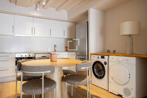 Apartamento de 1 dormitorio en venta en Barcelona, Cataluña, Spain № 4184 - foto 16