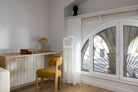Apartamento de 1 dormitorio en venta en Barcelona, Cataluña, Spain № 4184 - foto 14
