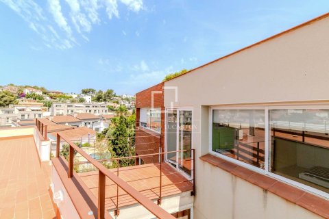 Villa de 7 dormitorios en venta en Sitges, Barcelona, Cataluña, Spain № 4235 - foto 19