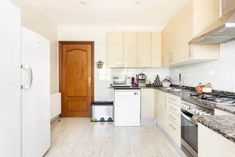6 bedrooms villa for sale in Barcelona, Catalonia, Spain № 4229 - photo 12