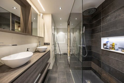 3 bedrooms apartment for sale in Barcelona, Catalonia, Spain № 8507 - photo 27