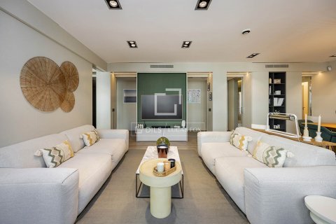 3 bedrooms apartment for sale in Barcelona, Catalonia, Spain № 8507 - photo 6