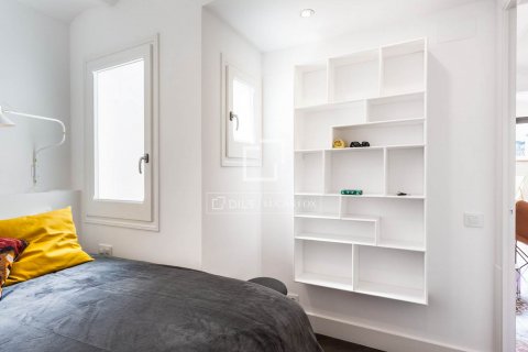1 bedroom penthouse for sale in Barcelona, Catalonia, Spain № 8506 - photo 14