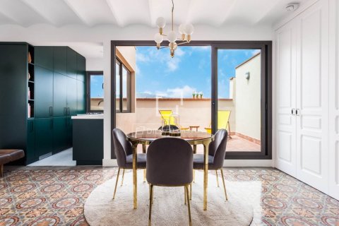 Ático de 1 dormitorio en venta en Barcelona, Cataluña, Spain № 8506
