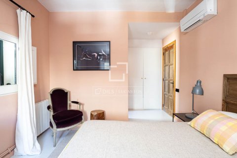 Villa de 7 dormitorios en alquiler en Caldes d'Estrac, Barcelona, Cataluña, Spain № 8512 - foto 29