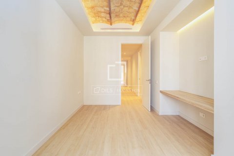 3 bedrooms apartment for sale in Barcelona, Catalonia, Spain № 8509 - photo 22