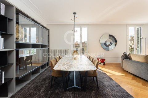 Apartamento de 3 dormitorios en alquiler en Barcelona, Cataluña, Spain № 6124 - foto 4