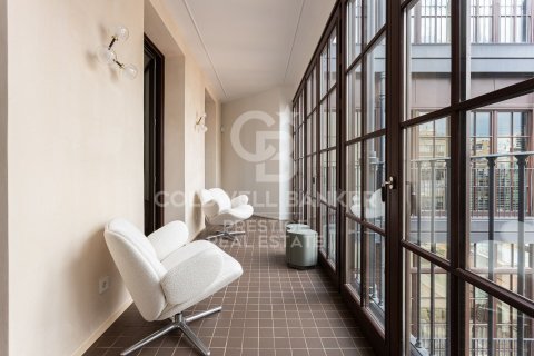 Apartamento de 3 dormitorios en alquiler en Barcelona, Cataluña, Spain № 6124 - foto 18