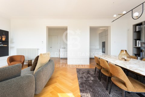 Apartamento de 3 dormitorios en alquiler en Barcelona, Cataluña, Spain № 6124 - foto 7