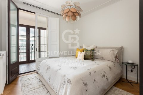 Apartamento de 3 dormitorios en alquiler en Barcelona, Cataluña, Spain № 6124 - foto 12