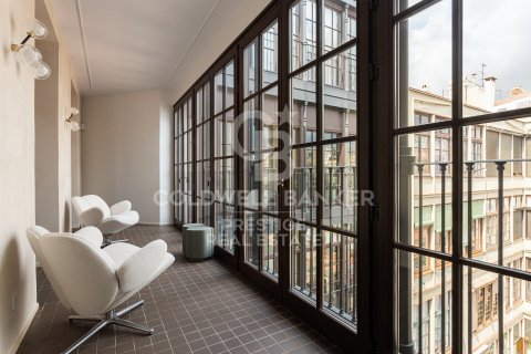 Apartamento de 3 dormitorios en alquiler en Barcelona, Cataluña, Spain № 6124 - foto 17