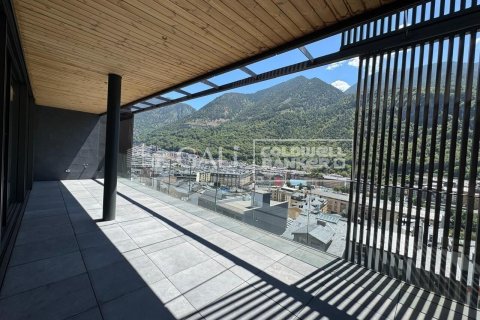 Снять в аренду квартиру в Андорра, Испания с 5 спален, 706м², № 6125 - фото 3
