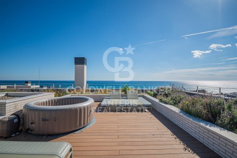 Ático de 3 dormitorios en venta en Montgat, Barcelona, Cataluña, Spain № 5486 - foto 25