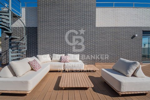 Ático de 3 dormitorios en venta en Montgat, Barcelona, Cataluña, Spain № 5486 - foto 8