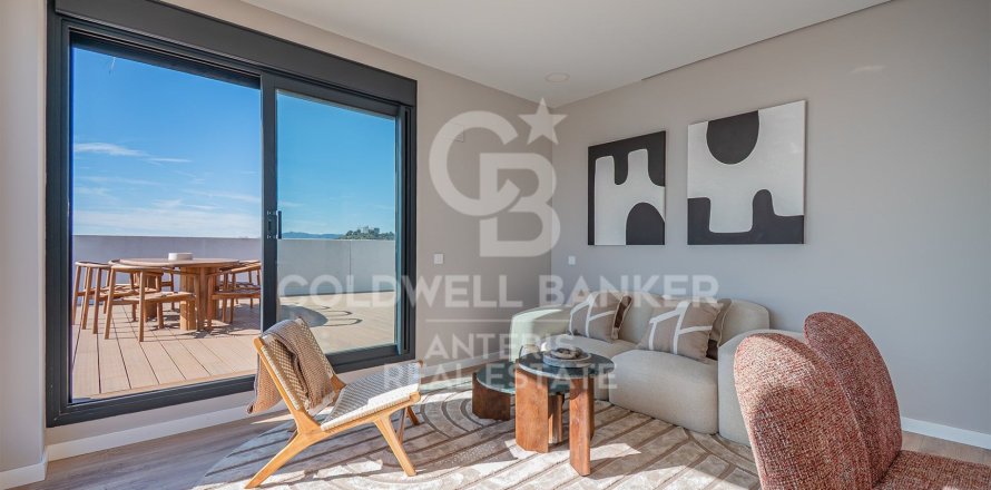 Ático de 3 dormitorios en venta en Montgat, Barcelona, Cataluña, Spain № 5486