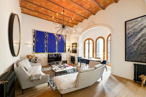 Apartamento de 3 dormitorios en venta en Barcelona, Cataluña, Spain № 5489 - foto 16