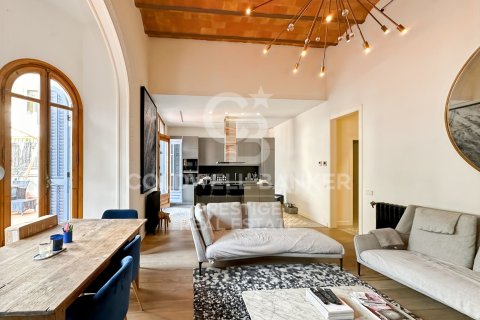 Apartamento de 3 dormitorios en venta en Barcelona, Cataluña, Spain № 5489 - foto 20