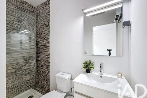 Сasa de 4 dormitorios en alquiler en Alella, Barcelona, Cataluña, Spain № 4627 - foto 20