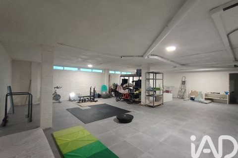 Propiedad comercial de 189 m² en alquiler en Segur de Calafell, Tarragona, Cataluña, Spain № 4625