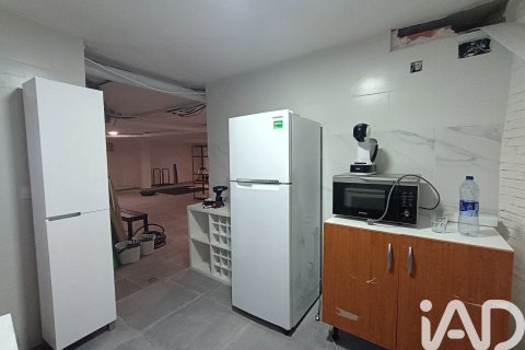 Propiedad comercial de 189 m² en alquiler en Segur de Calafell, Tarragona, Cataluña, Spain № 4625 - foto 4