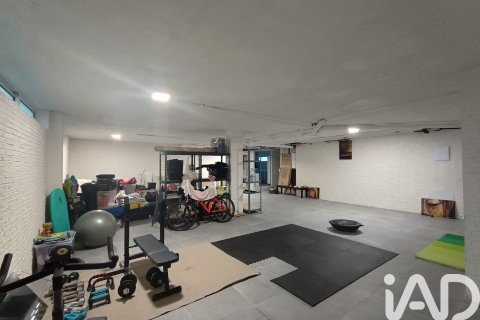 Propiedad comercial de 189 m² en alquiler en Segur de Calafell, Tarragona, Cataluña, Spain № 4625 - foto 2