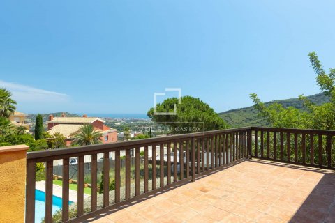 Villa de 6 dormitorios en venta en Argentona, Barcelona, Cataluña, Spain № 8598 - foto 26