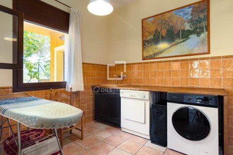 Villa de 6 dormitorios en venta en Argentona, Barcelona, Cataluña, Spain № 8598 - foto 11
