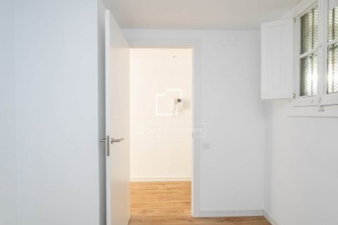 3 bedrooms apartment for sale in Barcelona, Catalonia, Spain № 8596 - photo 29