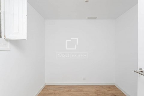 3 bedrooms apartment for sale in Barcelona, Catalonia, Spain № 8596 - photo 28