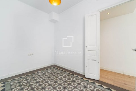 Купить квартиру в Барселона, Испания с 3 спальни, 91м², № 8599 - фото 15